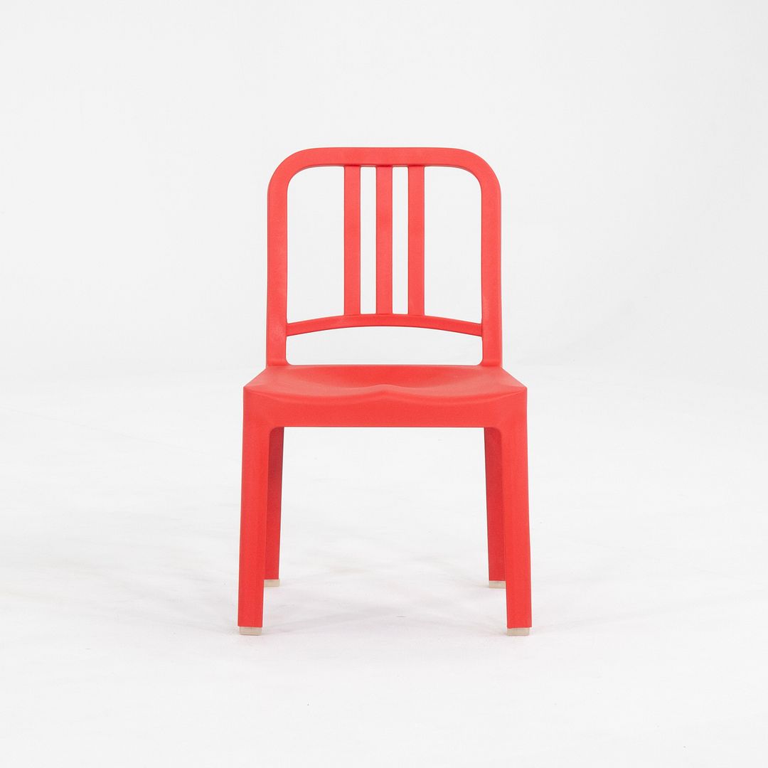 111 Navy Mini Chair