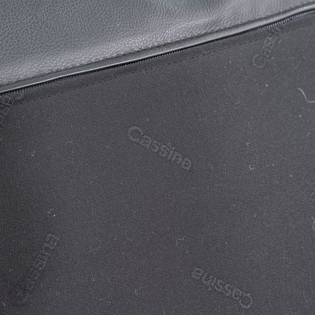 LC2 3-Seat Sofa