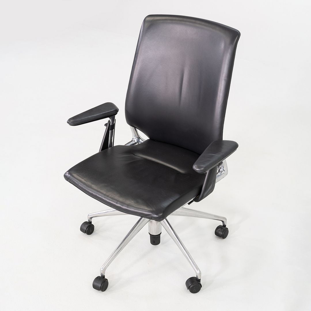 Meda Desk Chair