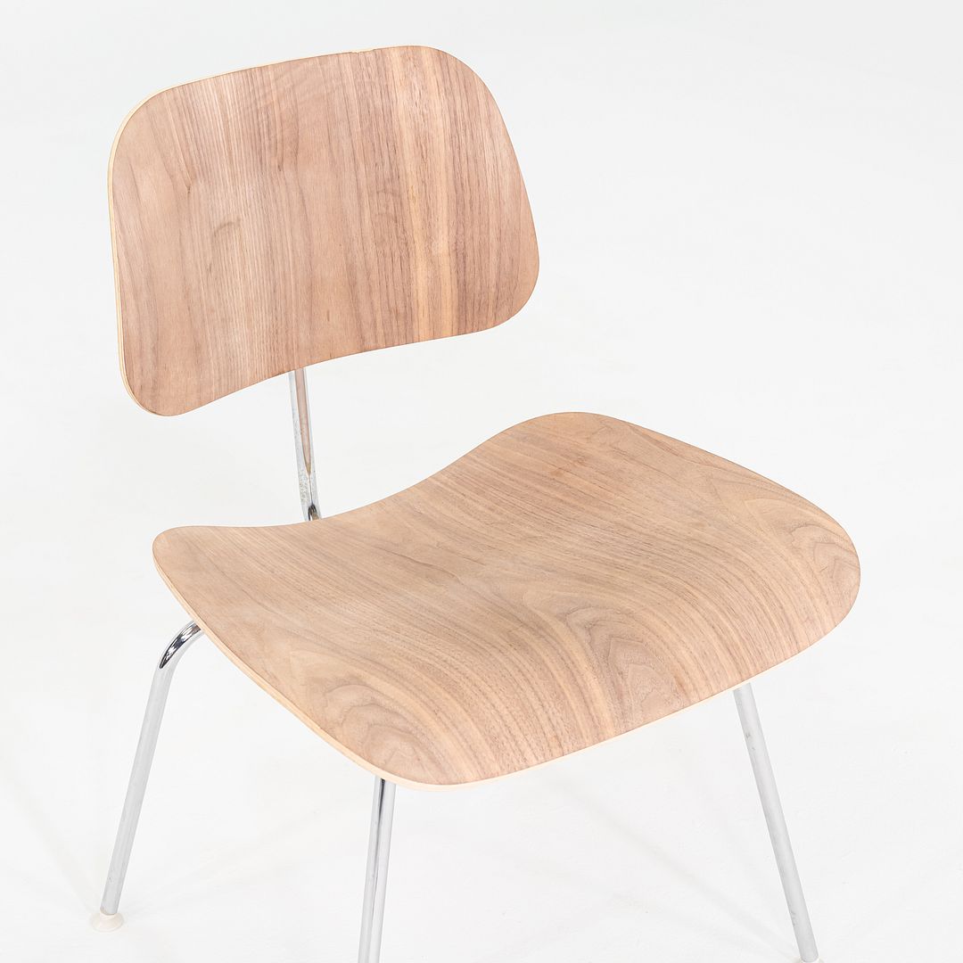 DCM Chair