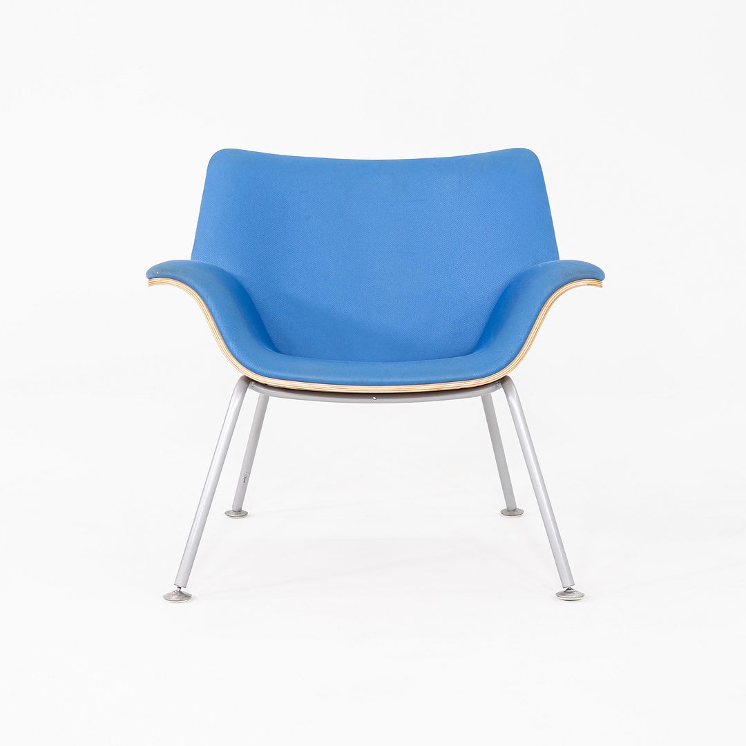 Swoop Lounge Chair
