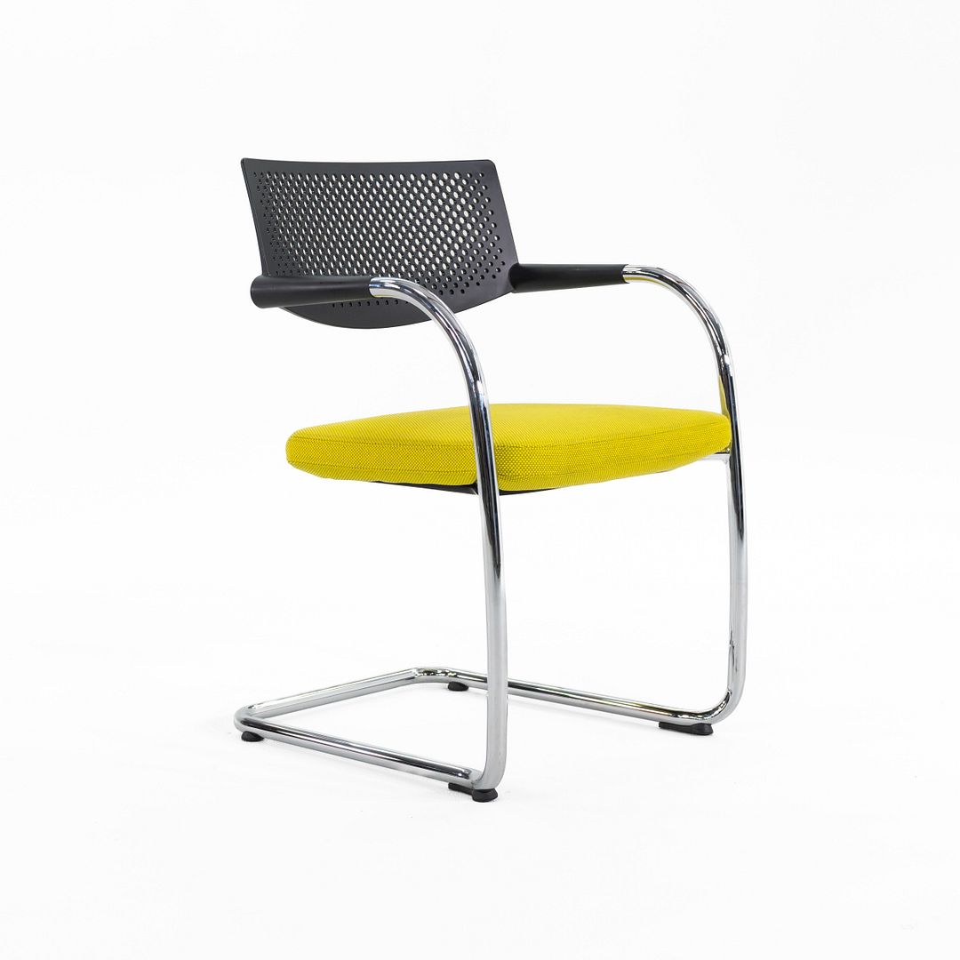 Visavis Cantilever Dining Chair