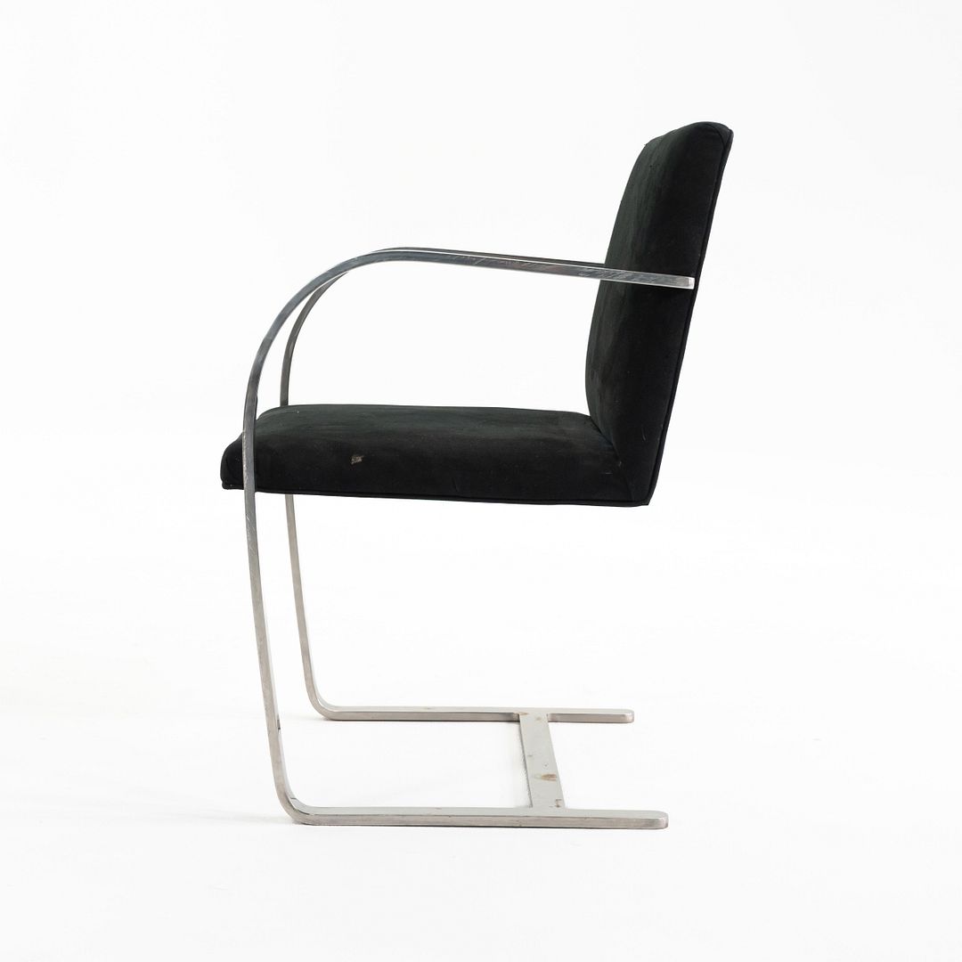 Flat Bar Brno Chair