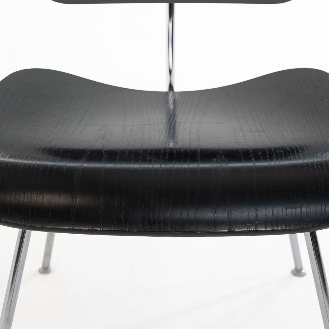 DCM Chair
