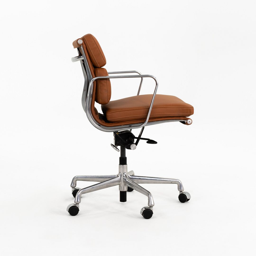 Aluminum Group Soft Pad Management Desk Chair, Model EA435