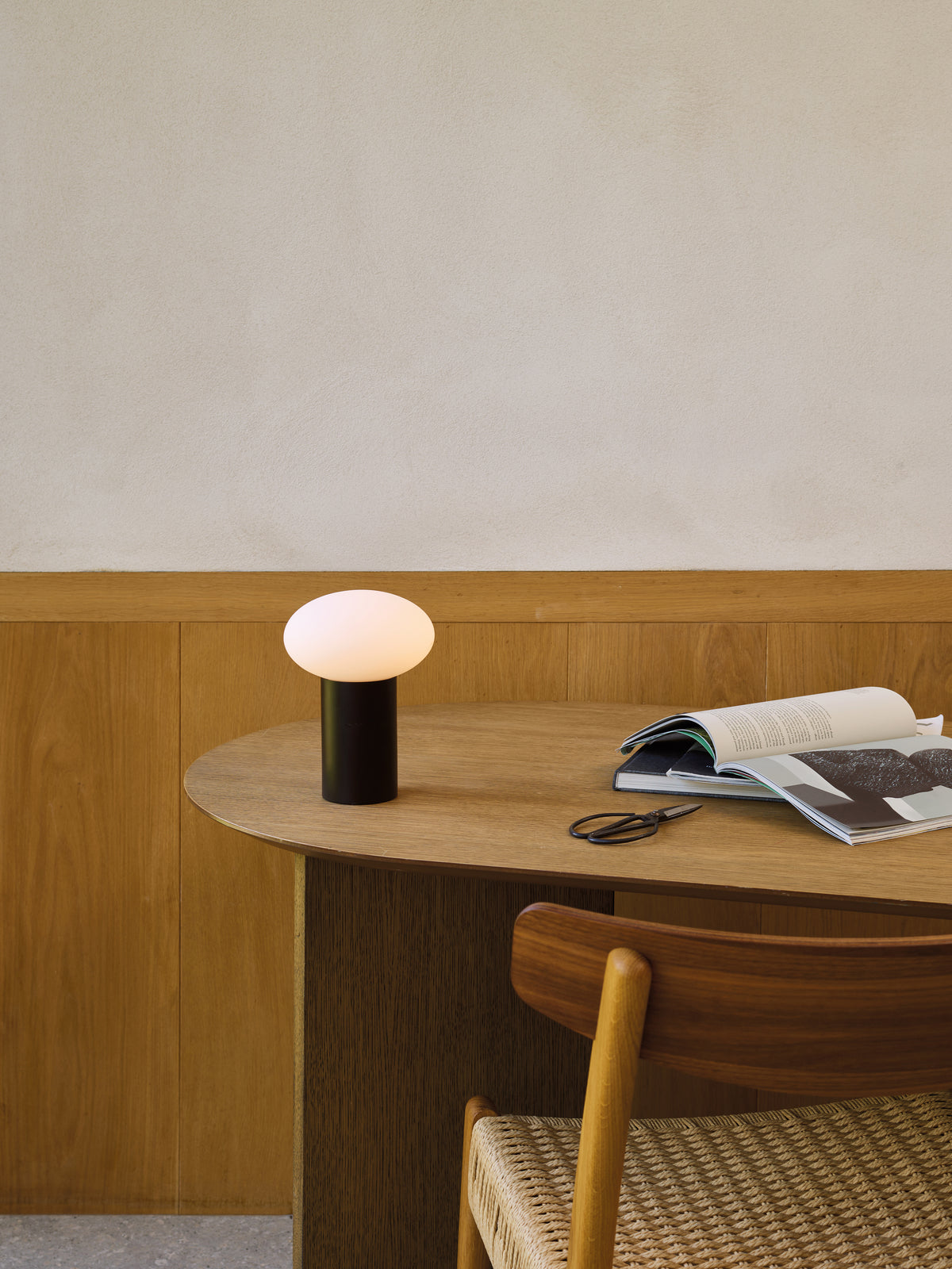 Zeppo Portable Lamp