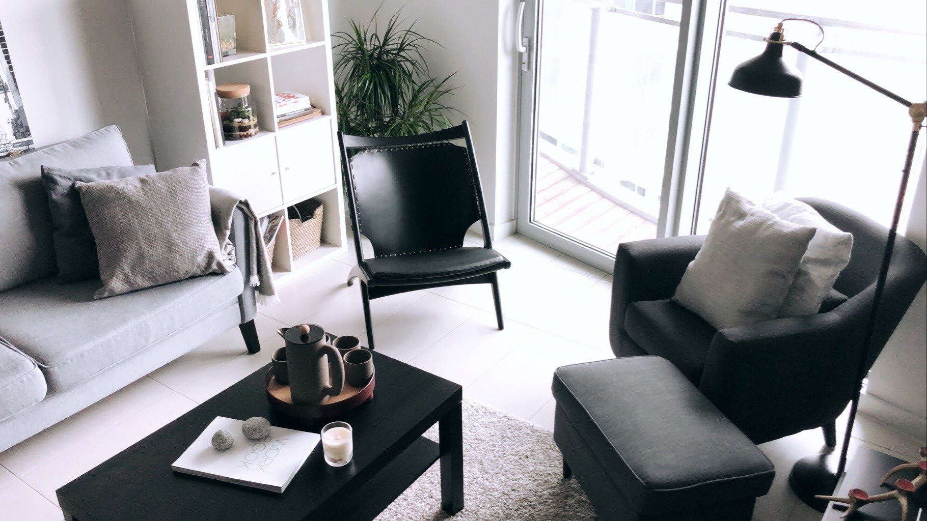 Krysset Lounge Chair