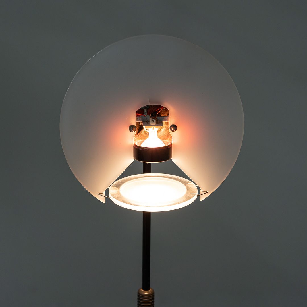 1195 Floor Lamp