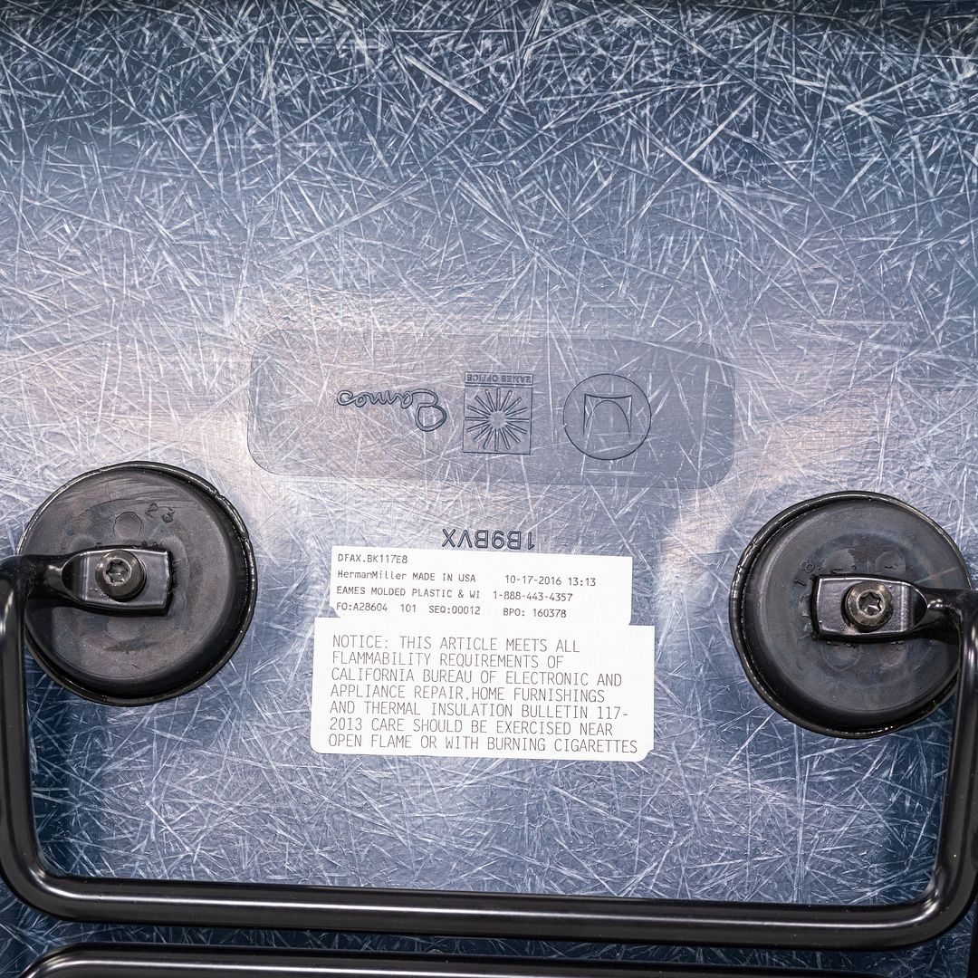 DAX Chair