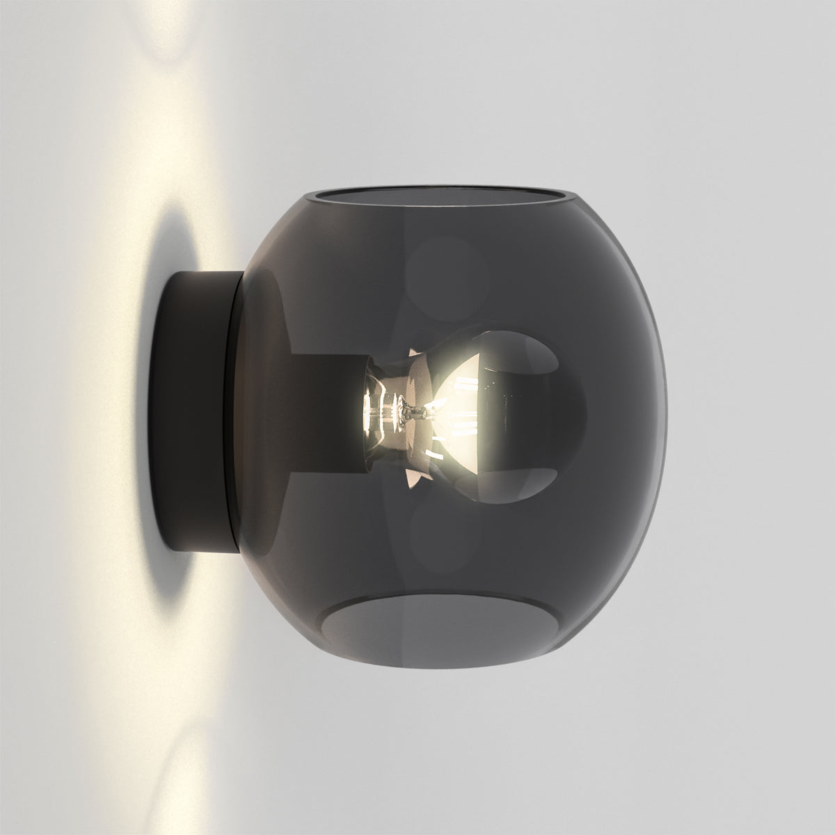 Luna Wall Lamp