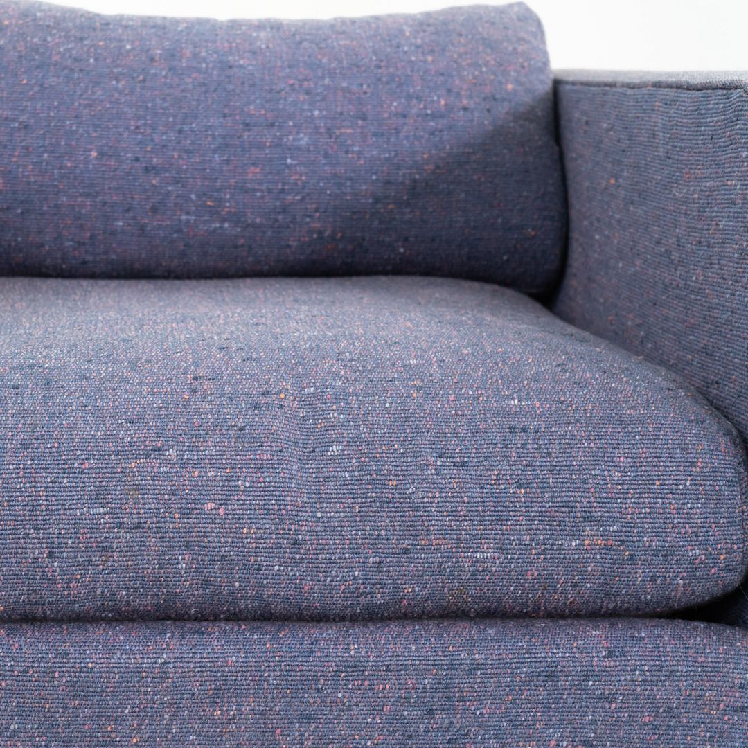 CH.86P Tuxedo Lounge Chair