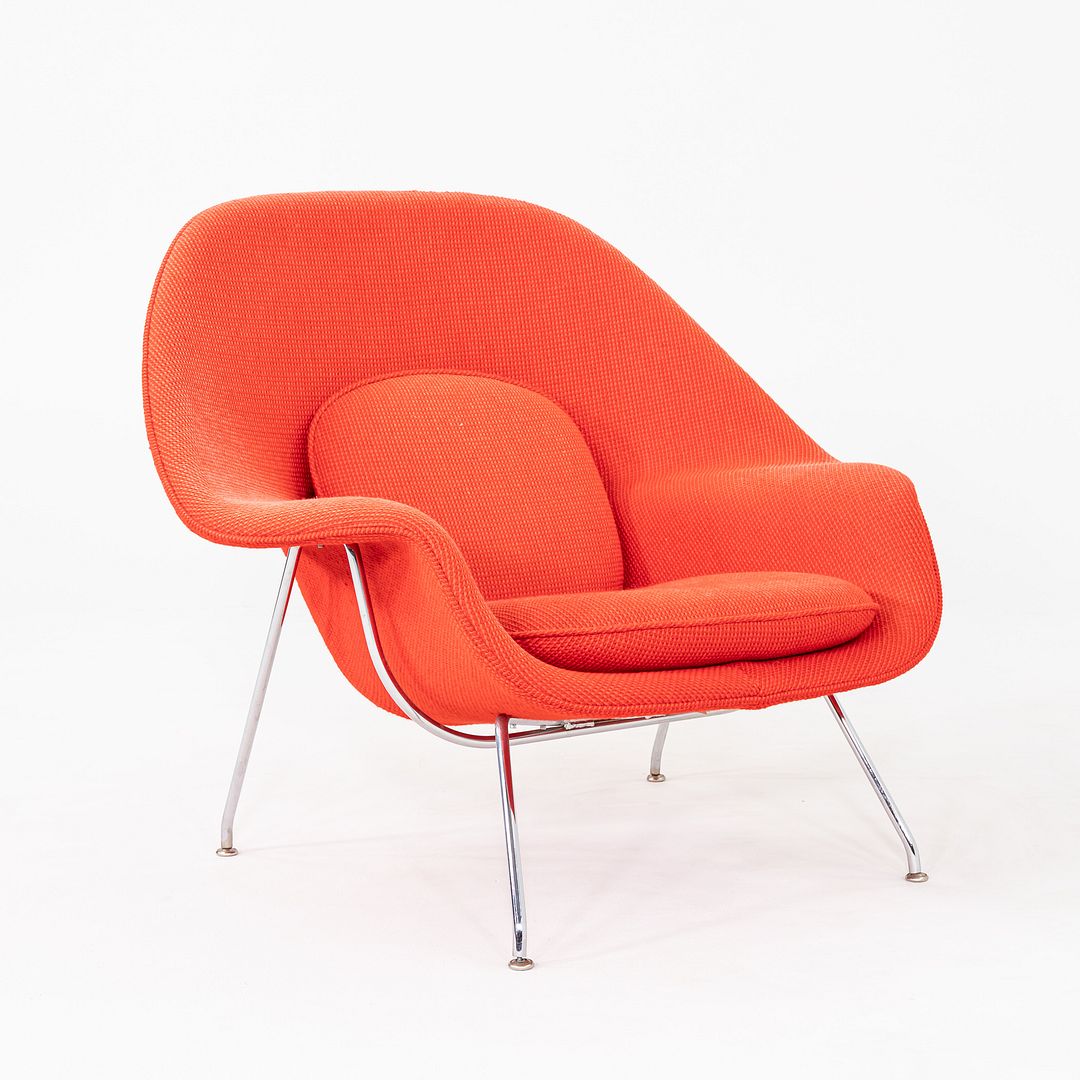 Womb Lounge Chair and Ottoman