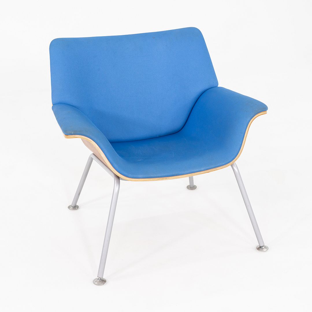 Swoop Lounge Chair