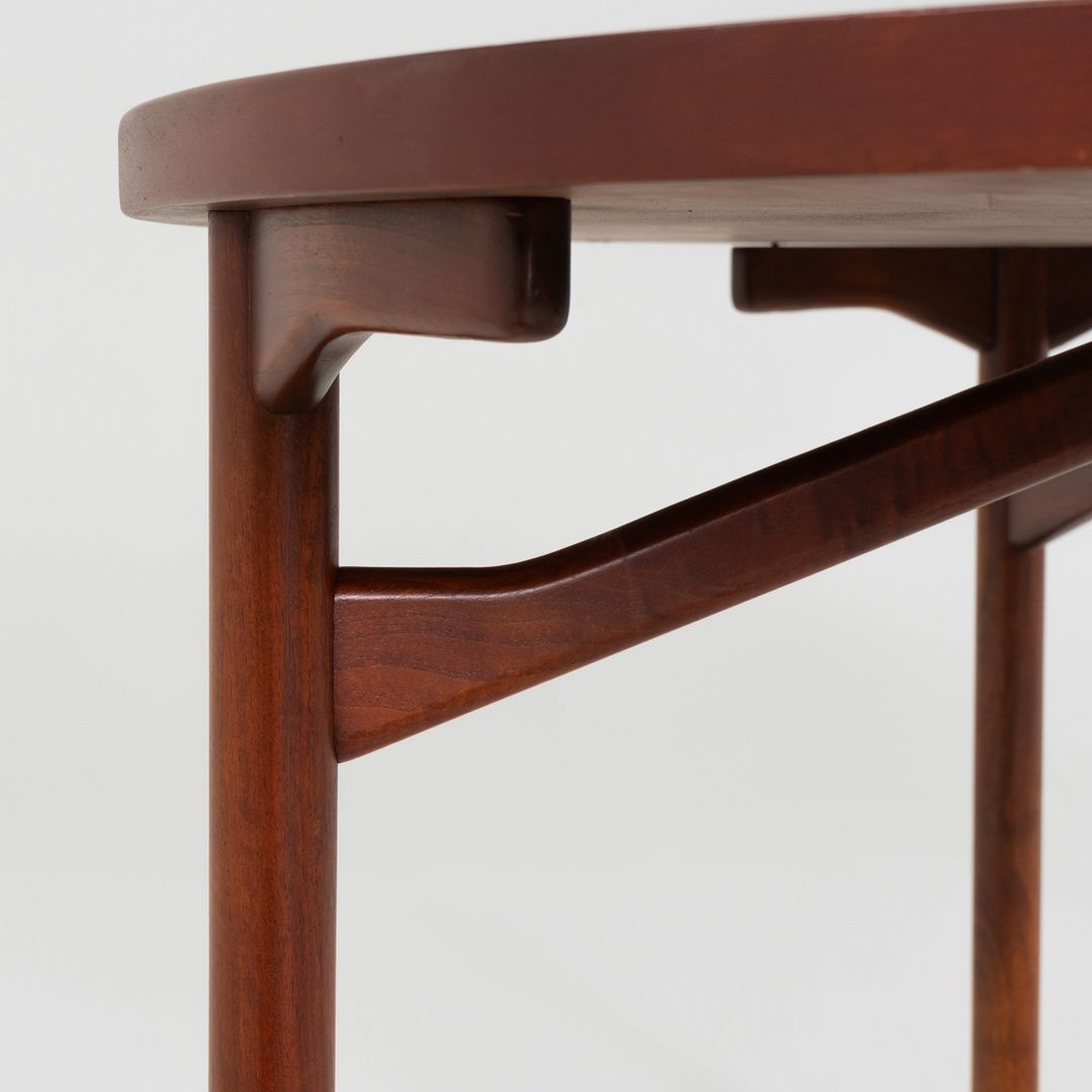Round Dining Table
