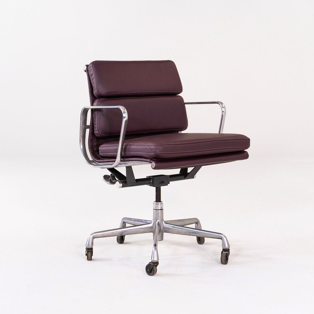 Eames Soft Pad Management Desk Chair, Model EA435