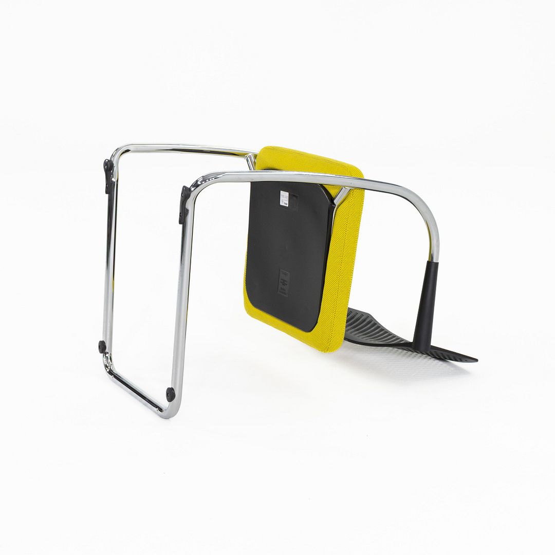 Visavis Cantilever Dining Chair