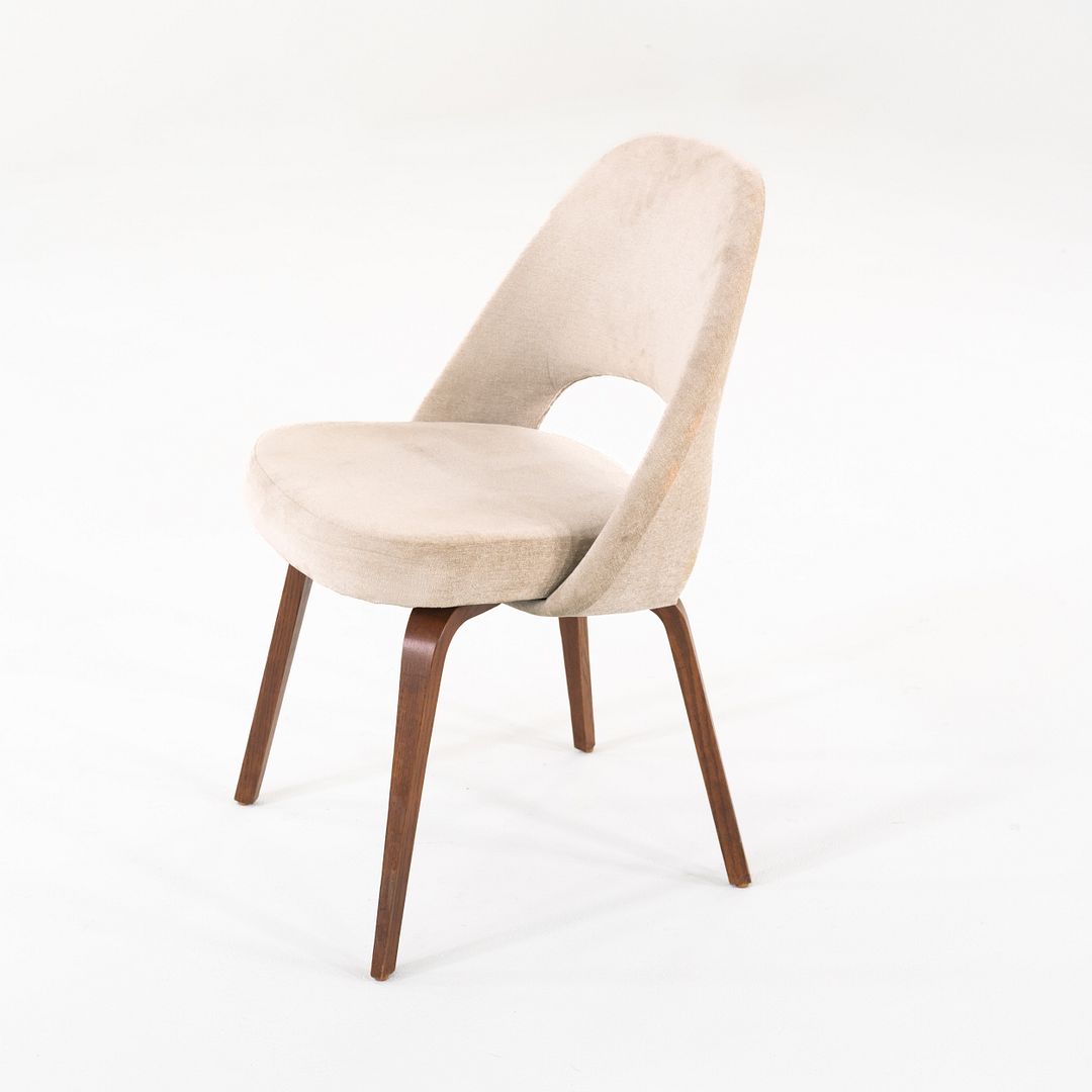 Saarinen Executive Armless Chair, 72C