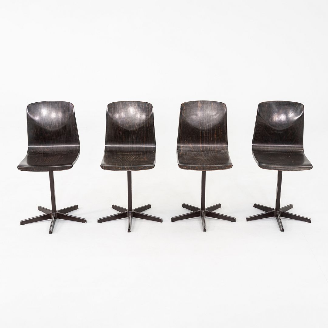 Thur Op Seat Chair