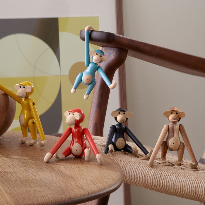 Monkey — Dark Stained Oak