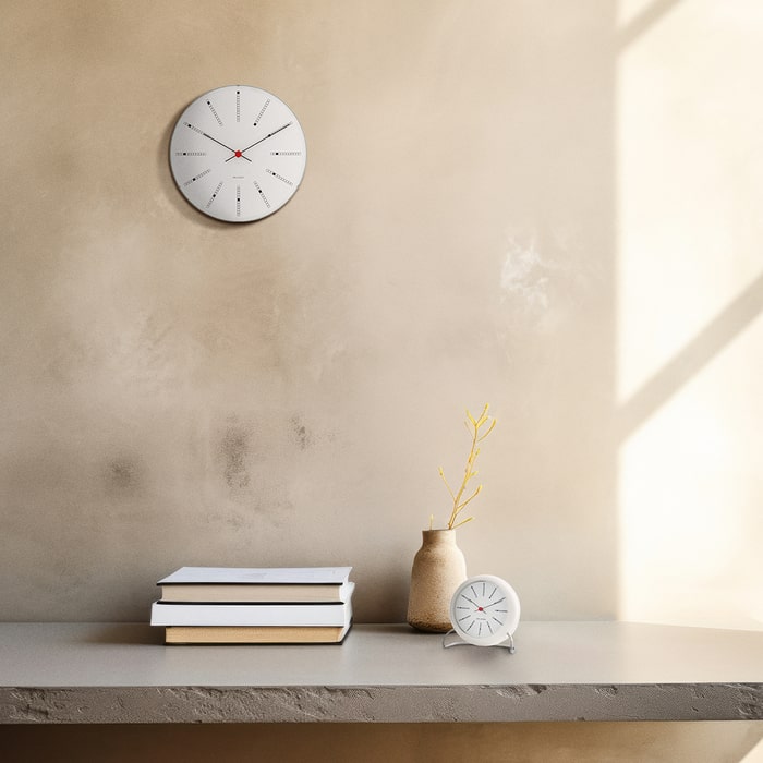Arne Jacobsen Bankers Wall Clock — Medium White