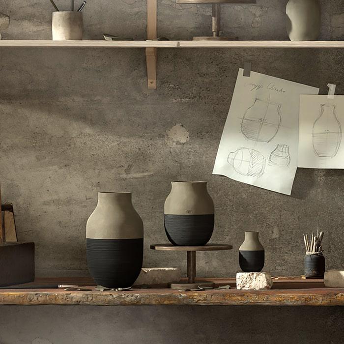 Kähler Omaggio Circulare Vase — Anthracite Grey 12.2"