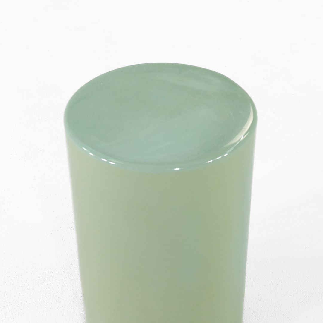 Pedestal Table
