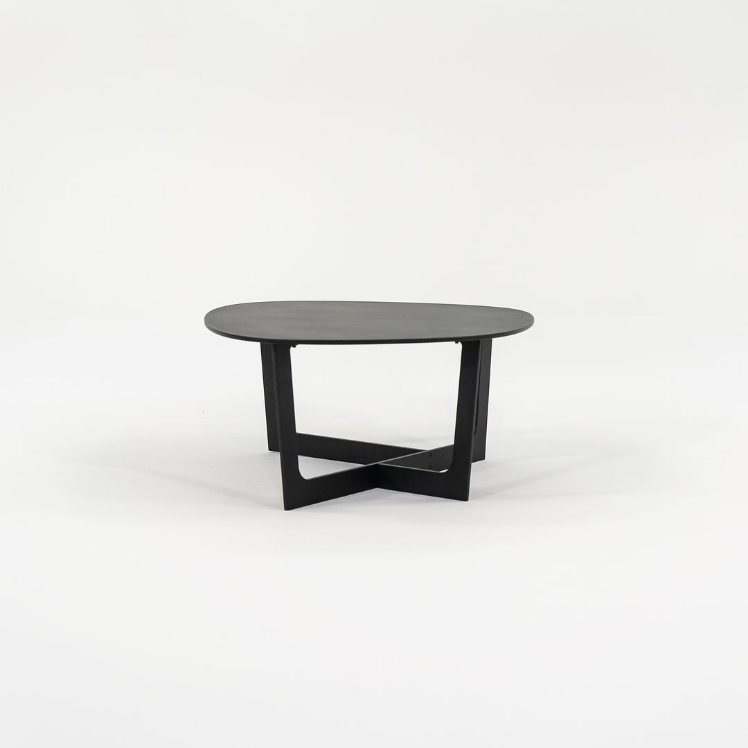 Insula Coffee Table
