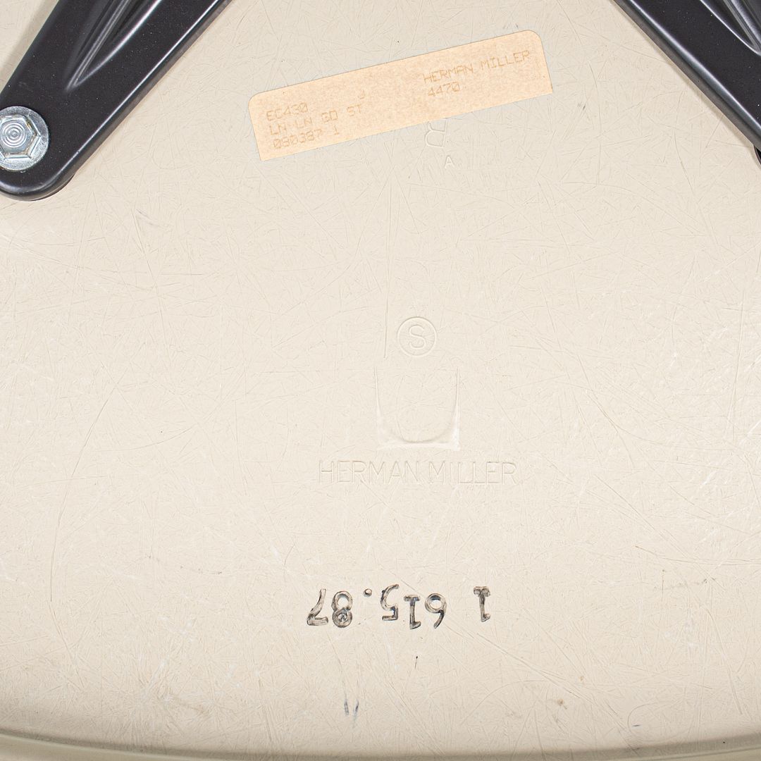 EC430 Chair