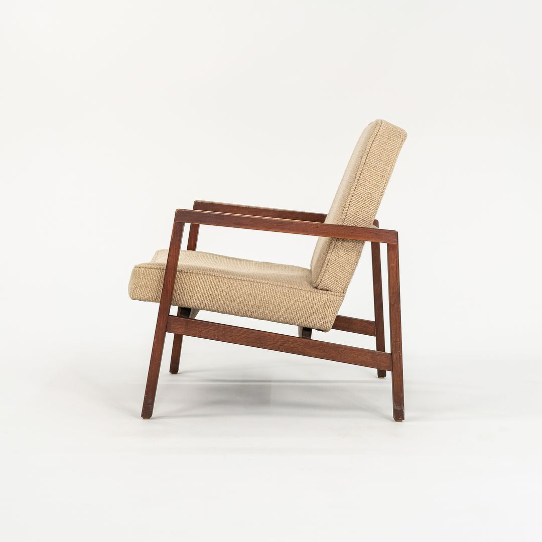 655 Lounge Chair
