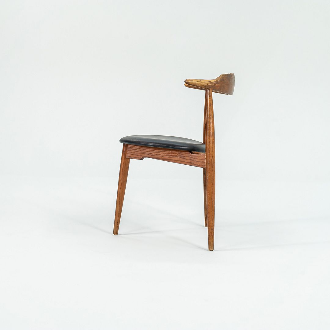 FH4104 Heart Chair