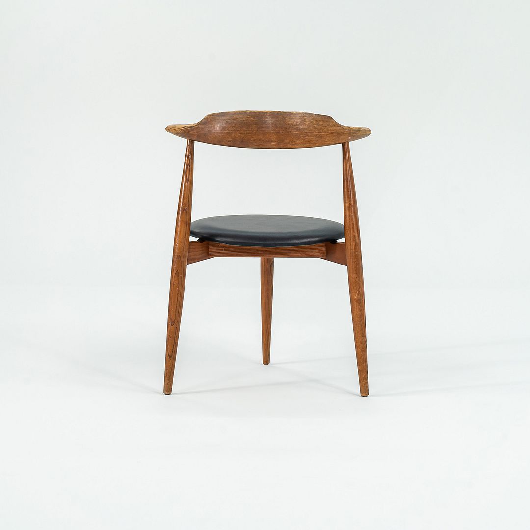 FH4104 Heart Chair