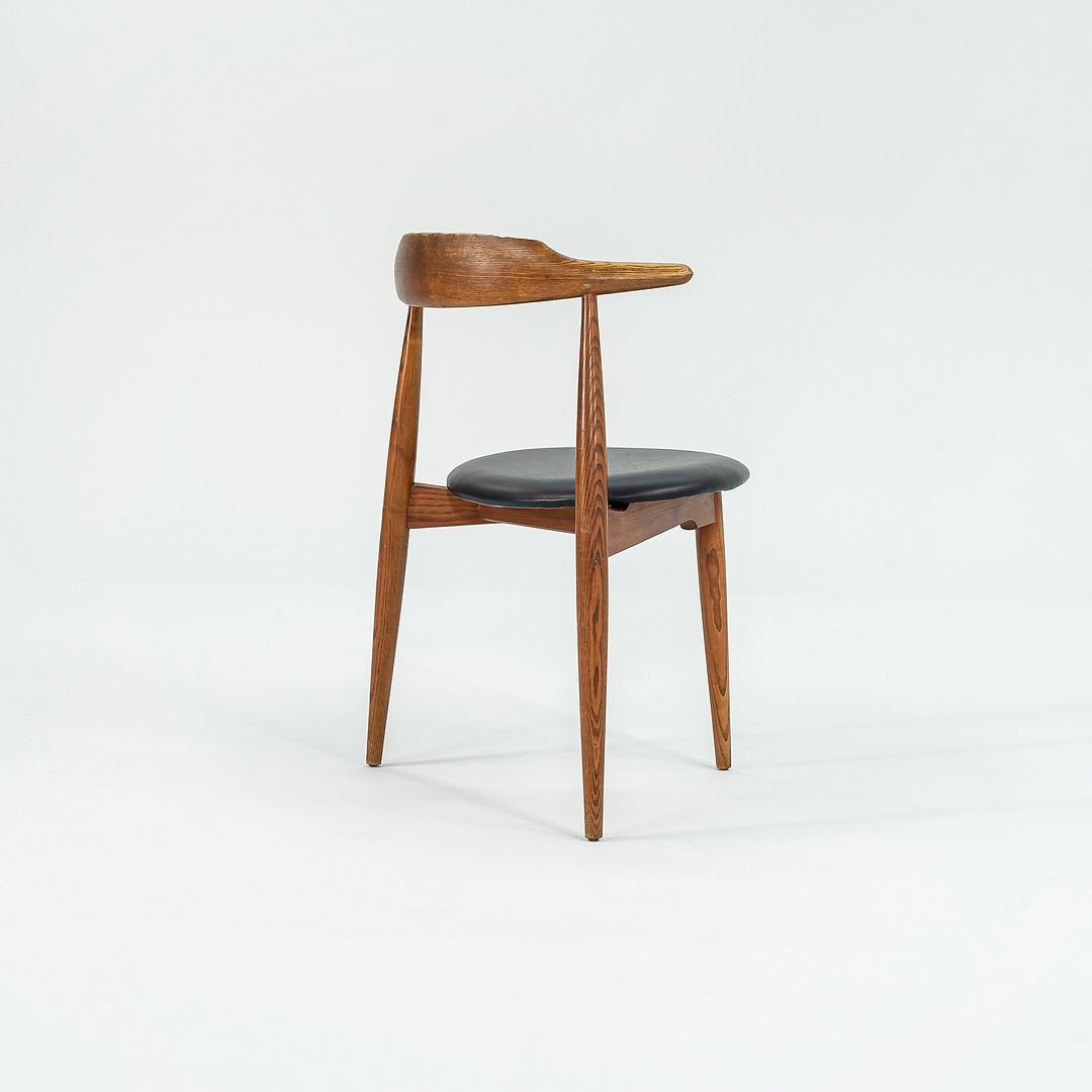 FH4104 Heart Chair
