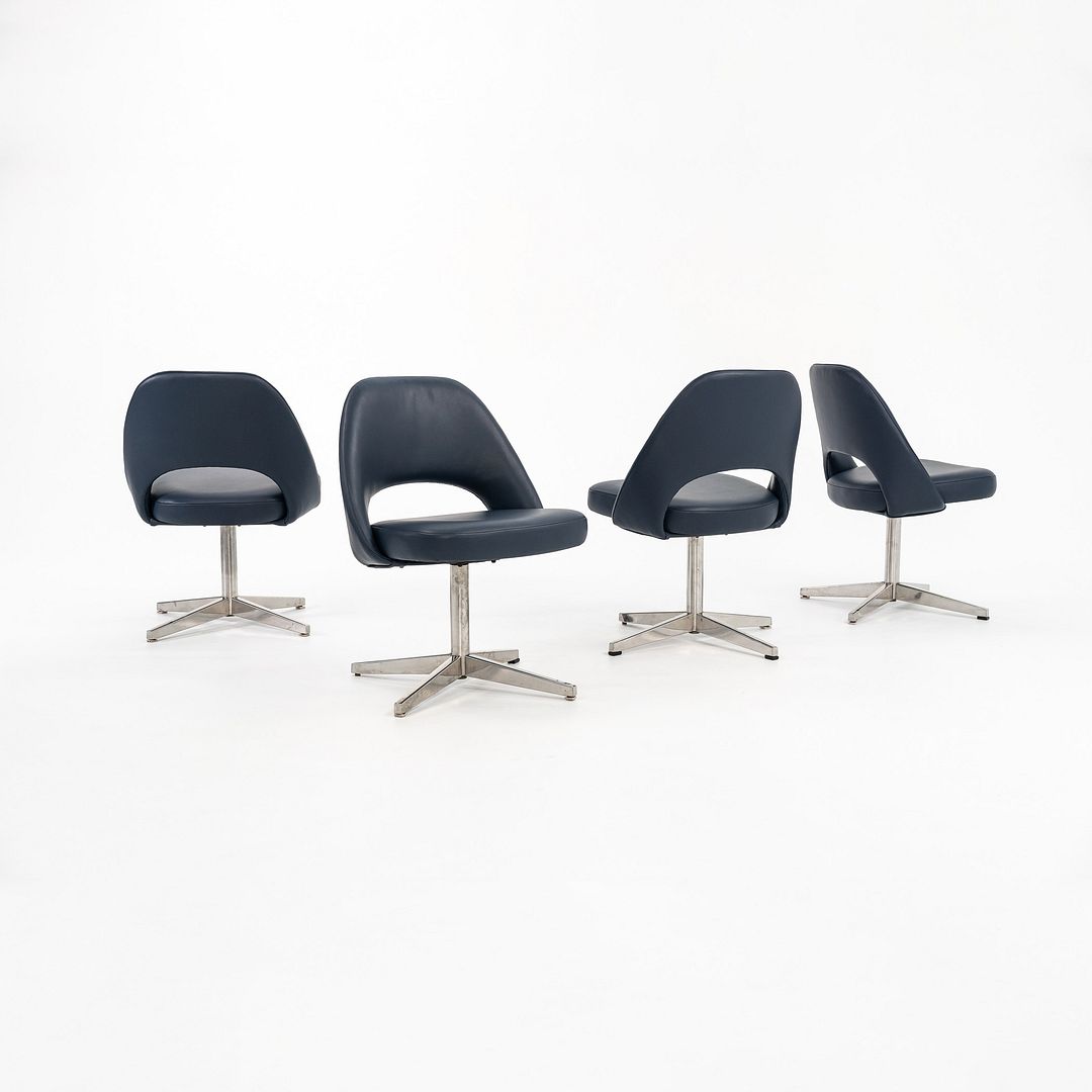Saarinen Armless Executive Pedestal Chair