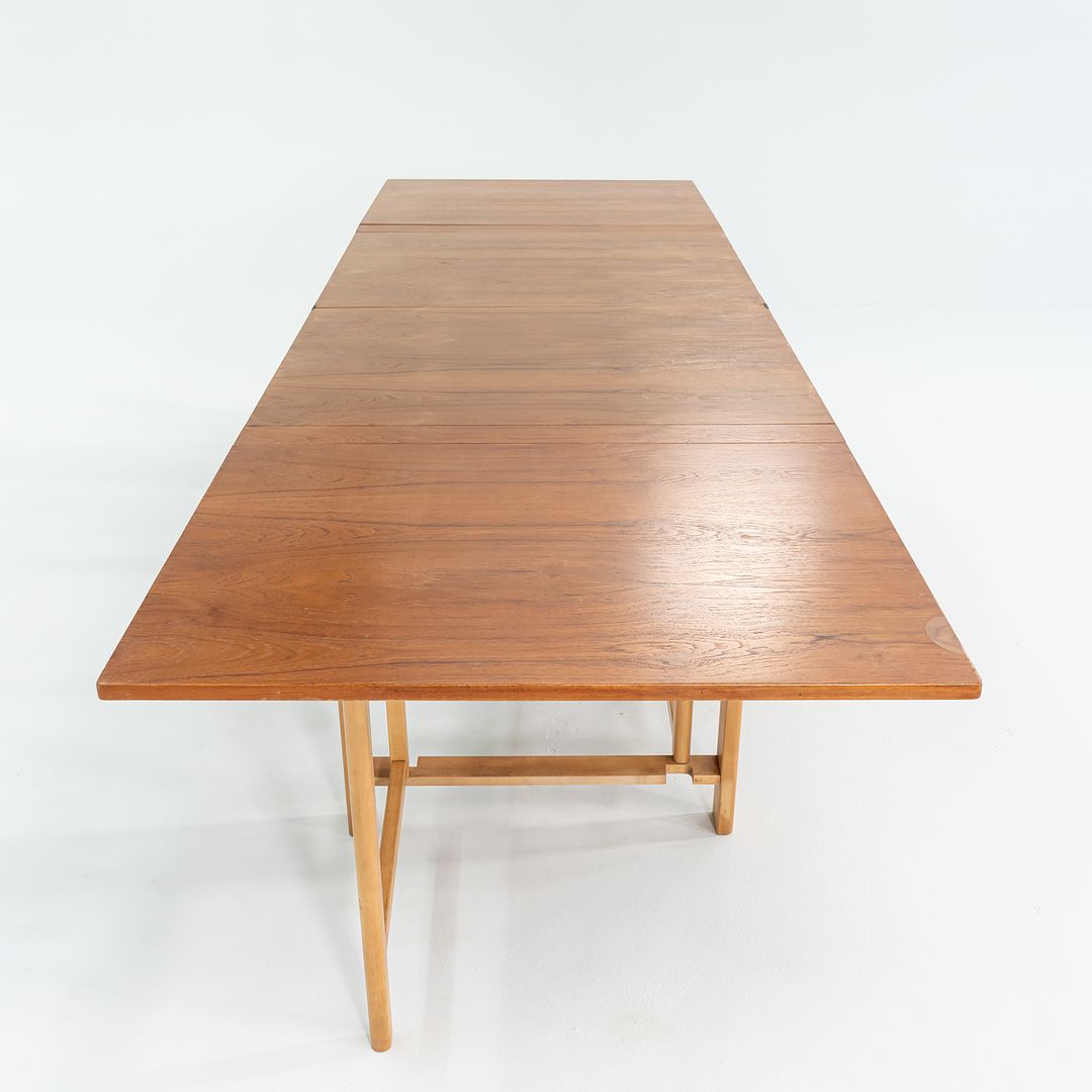 Maria Flap Folding Table