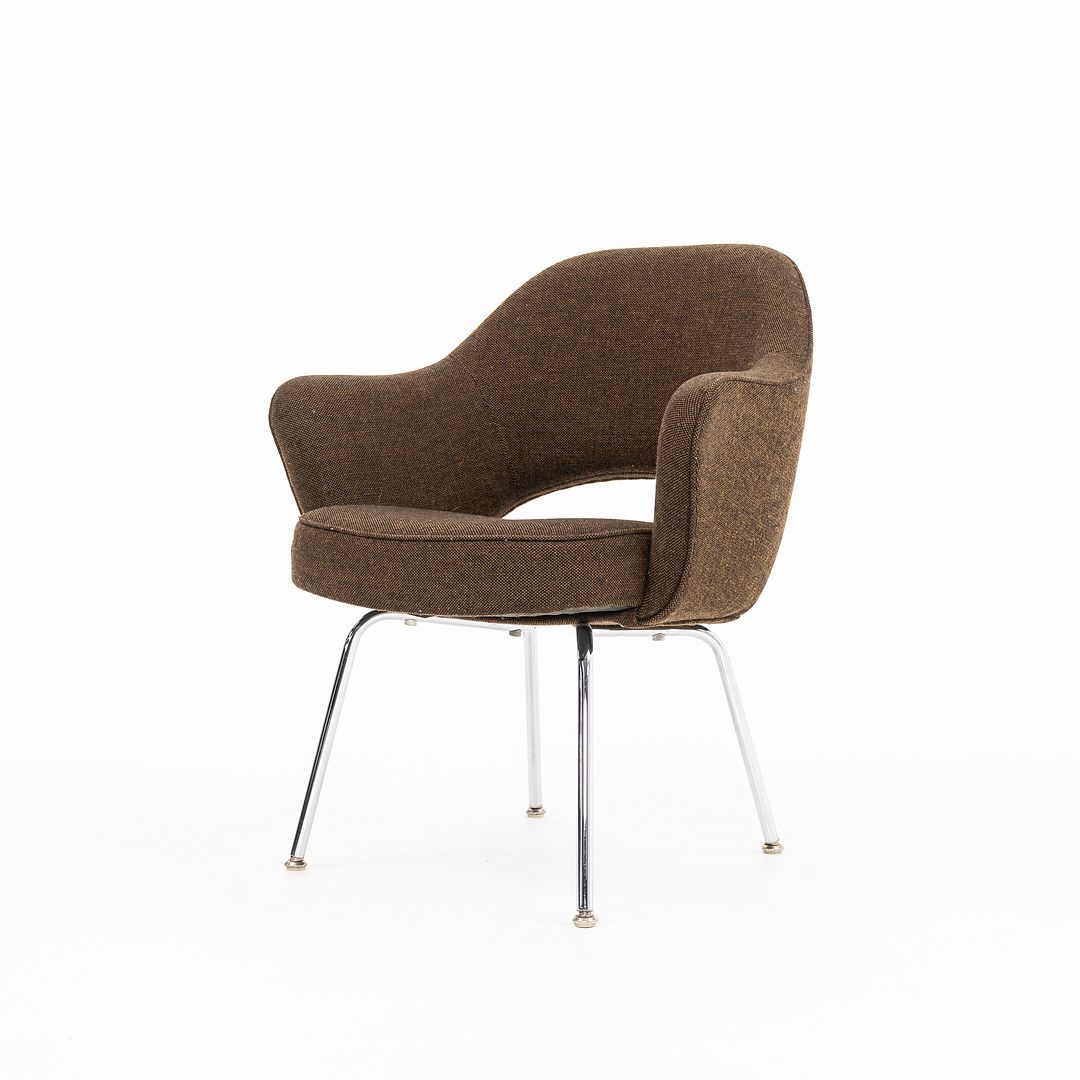 Saarinen Executive Desk Chair, Model 71 USB