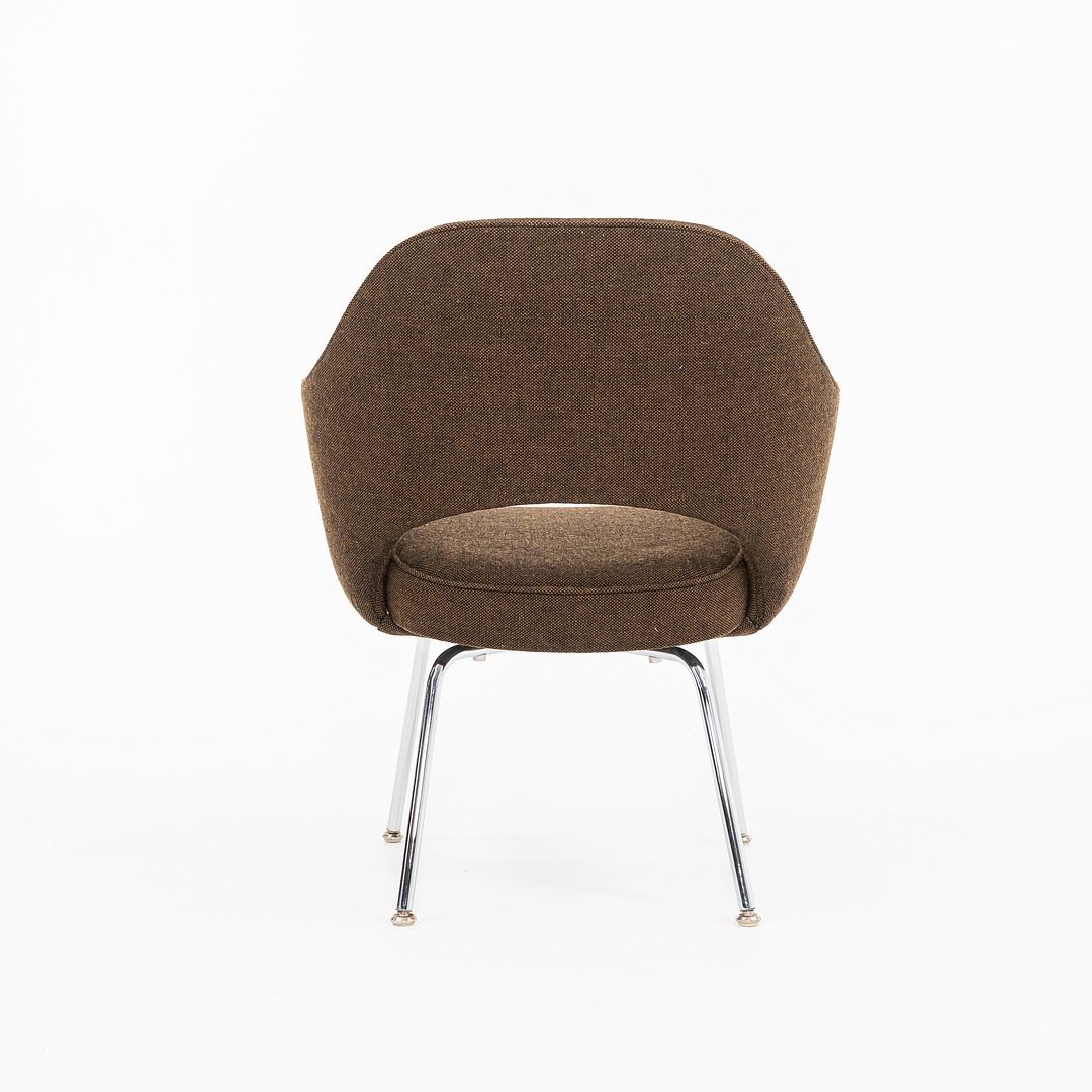 Saarinen Executive Desk Chair, Model 71 USB