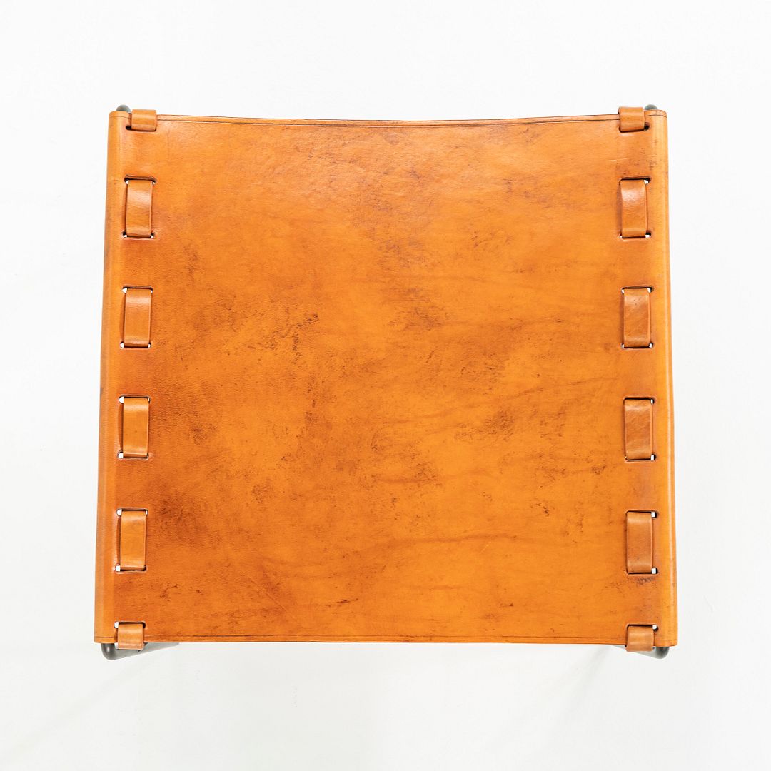 TG-19 Sling Ottoman