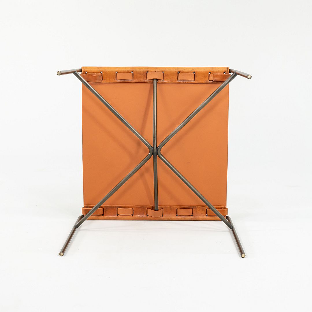 TG-19 Sling Ottoman