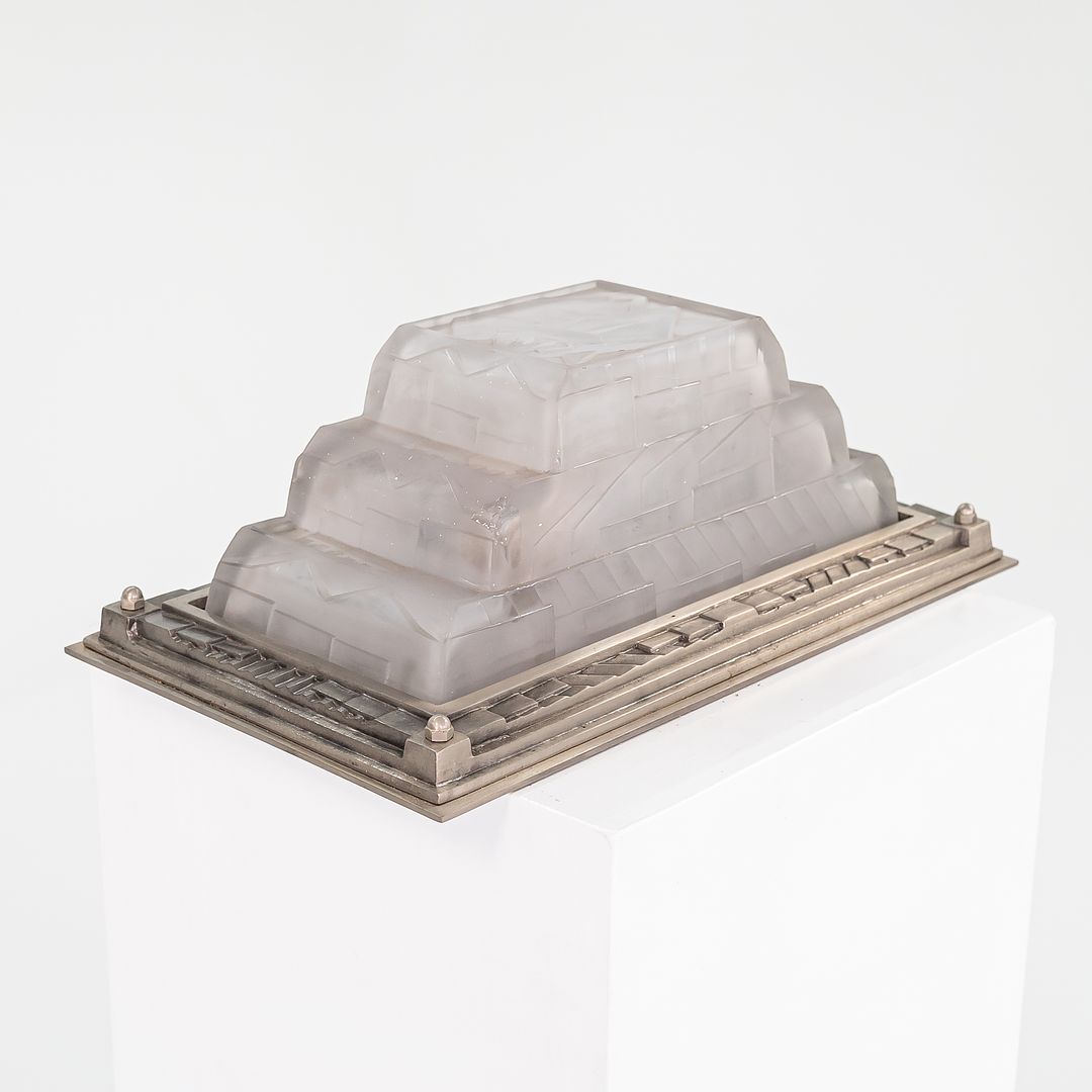 Art Deco Sconce