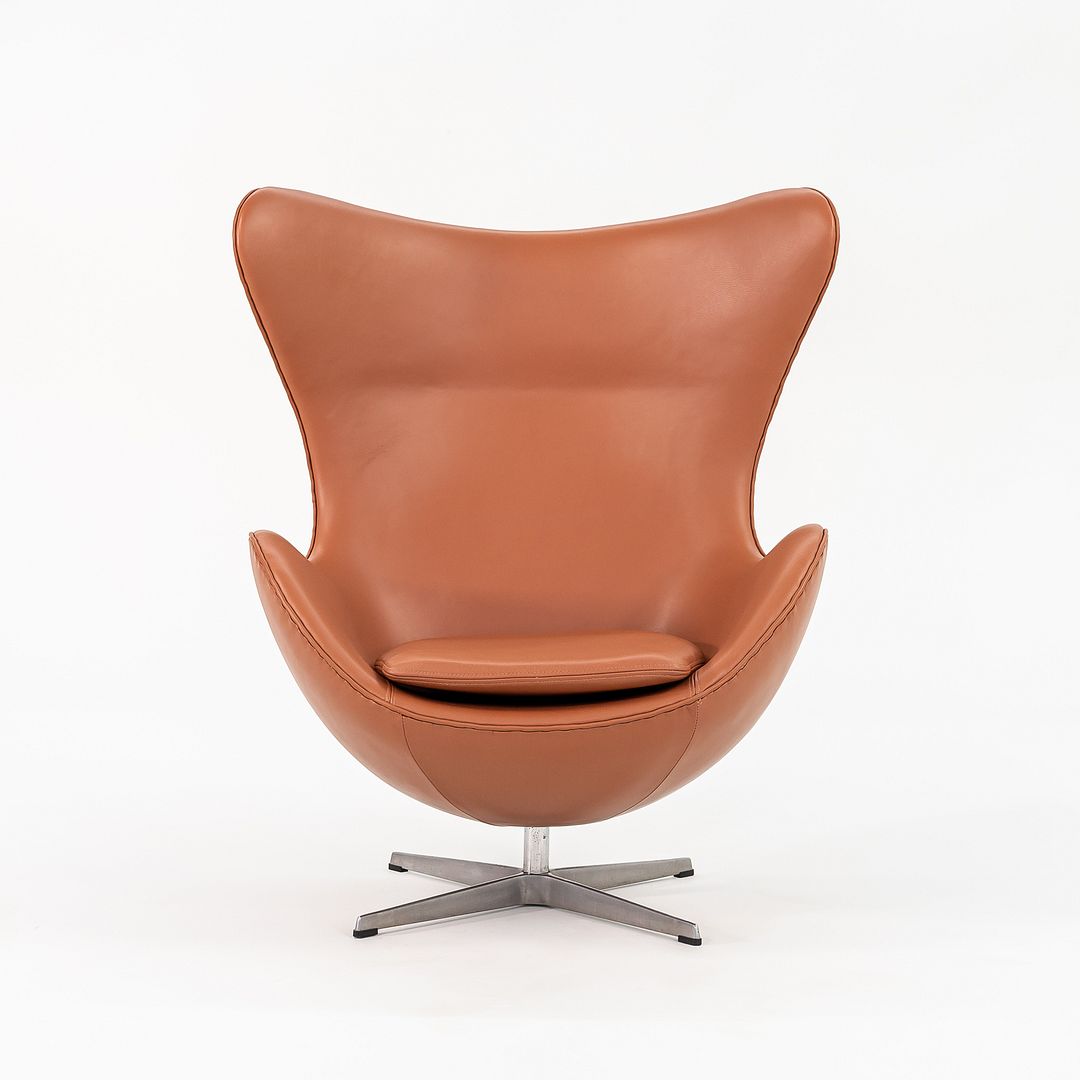 Egg Lounge Chair and Ottoman