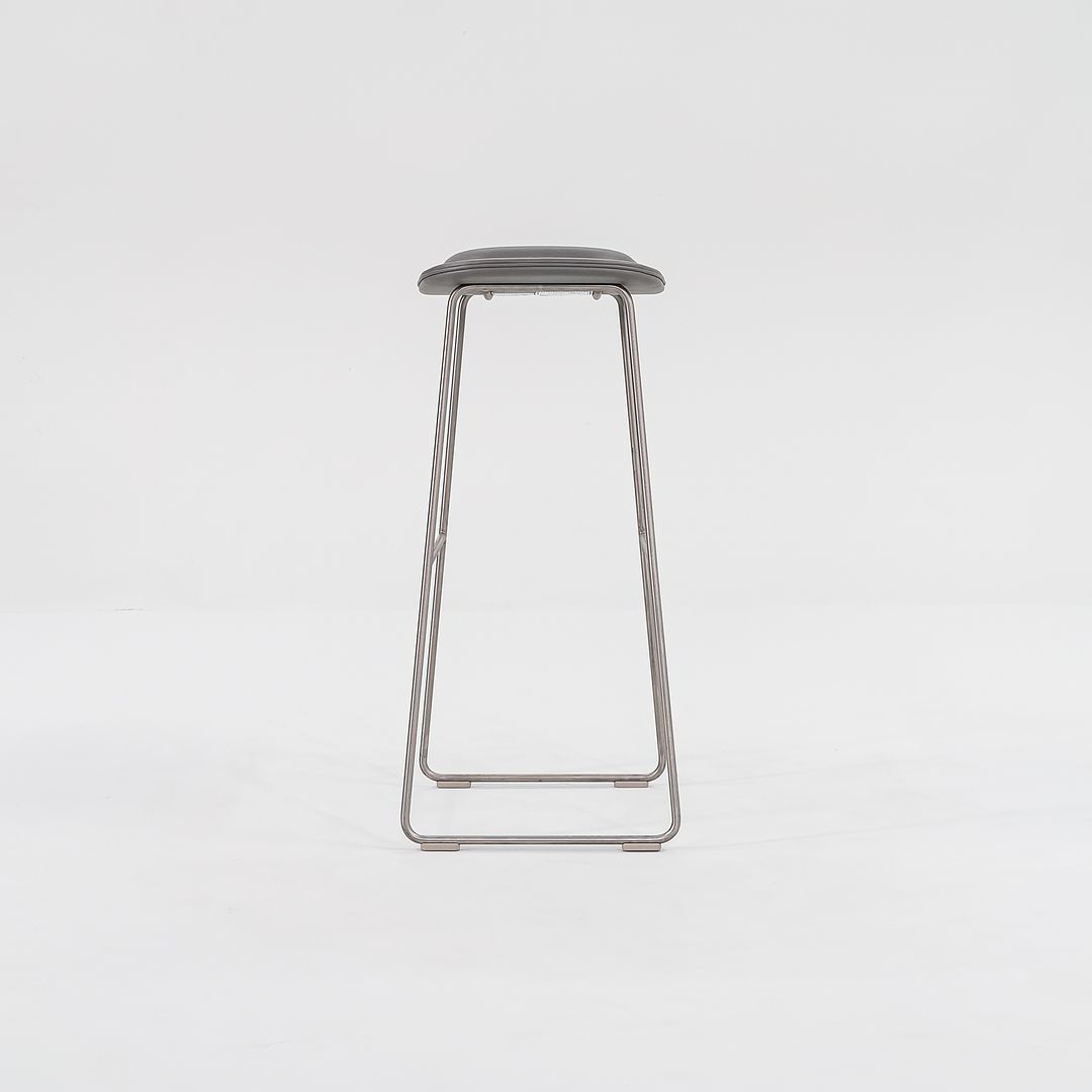 Hi-Pad Bar Stool