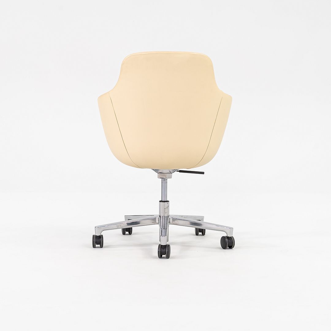 Saiba Mid-Back Task Chair with Five-Star Base