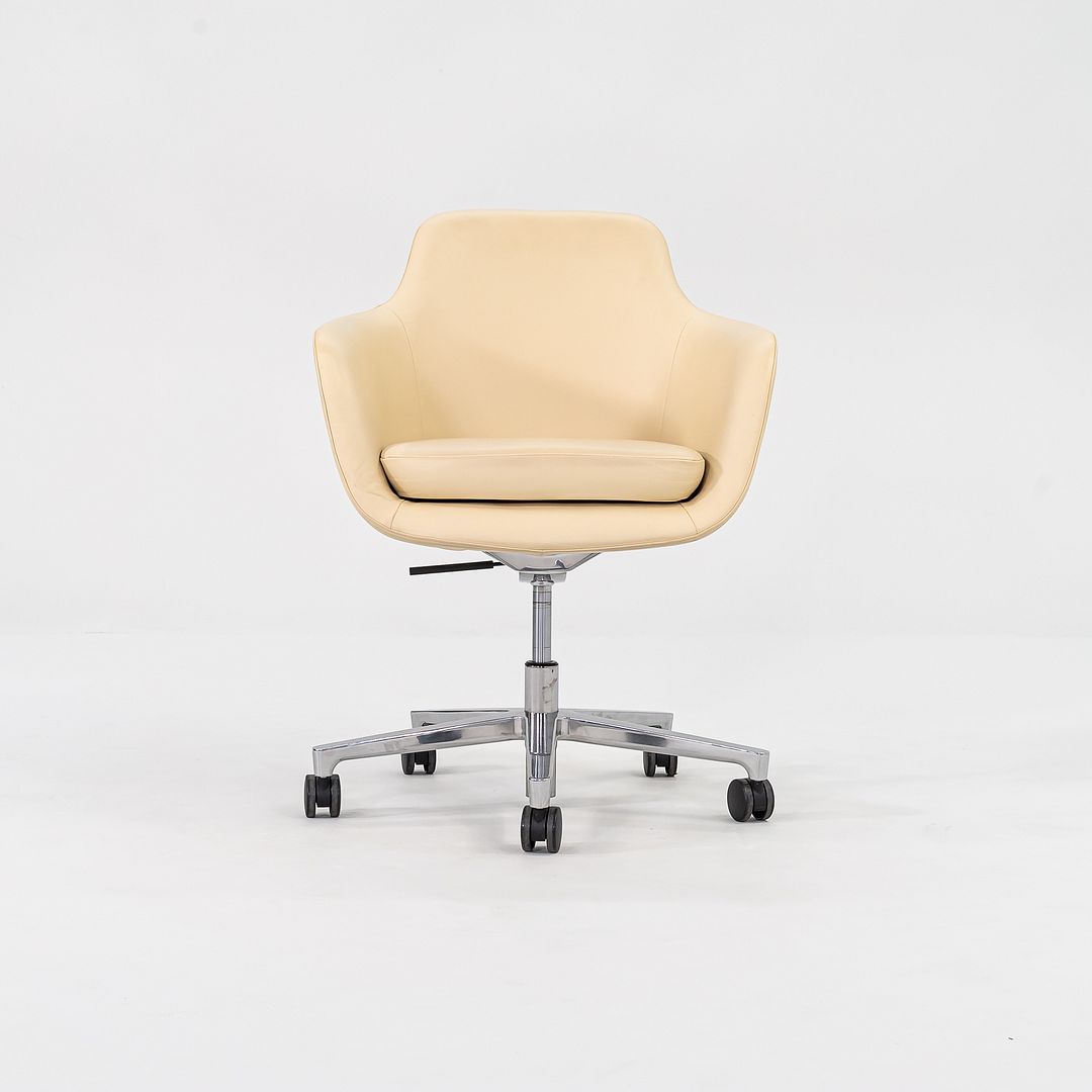 Saiba Mid-Back Task Chair with Five-Star Base