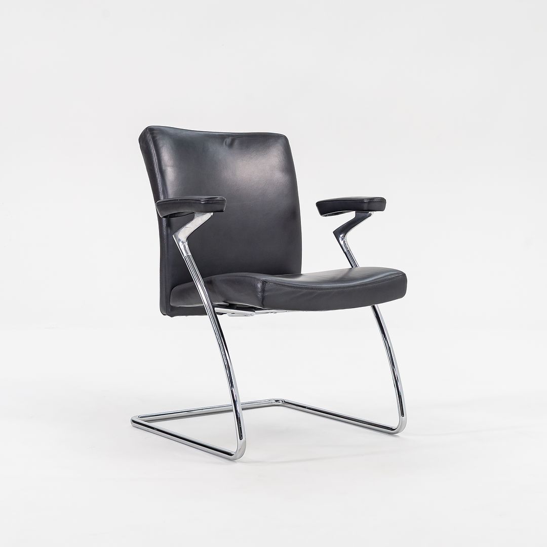 Art Collection Armchair