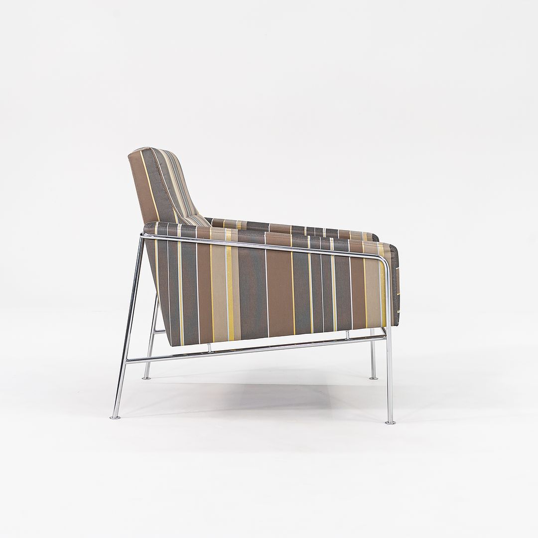 Series 3300 Easy Chair