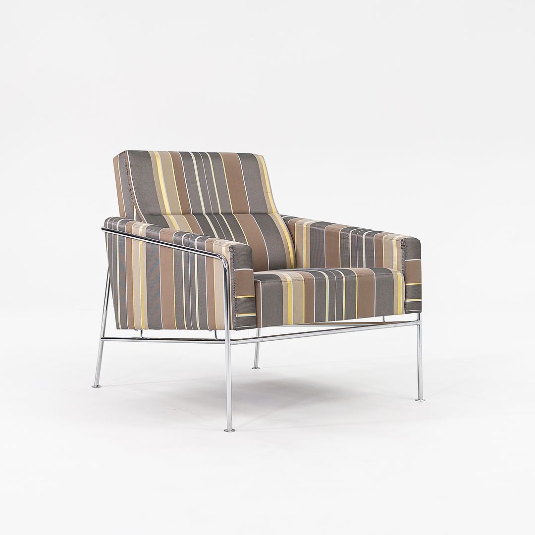 Series 3300 Easy Chair