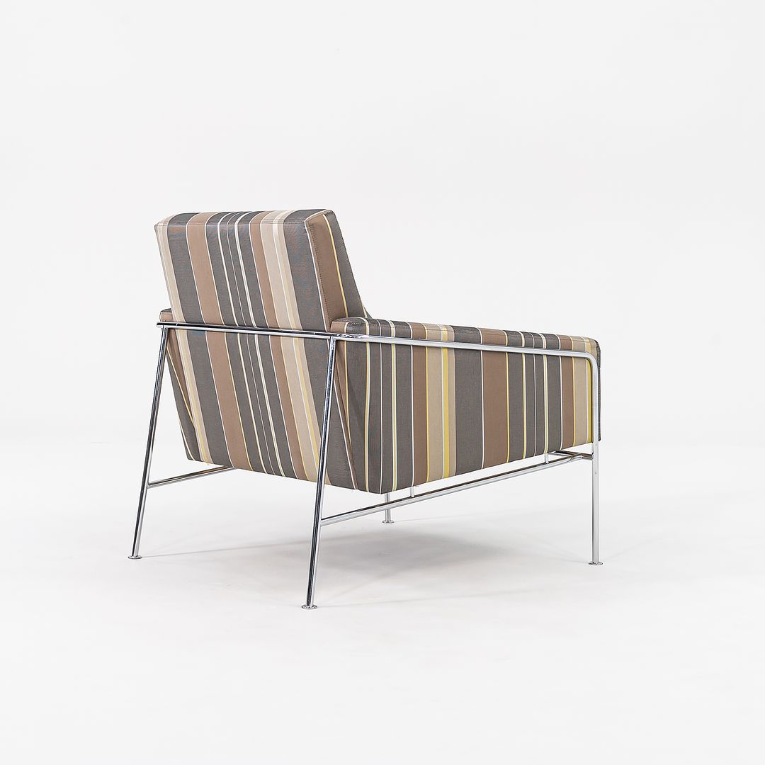 Series 3300 Easy Chair