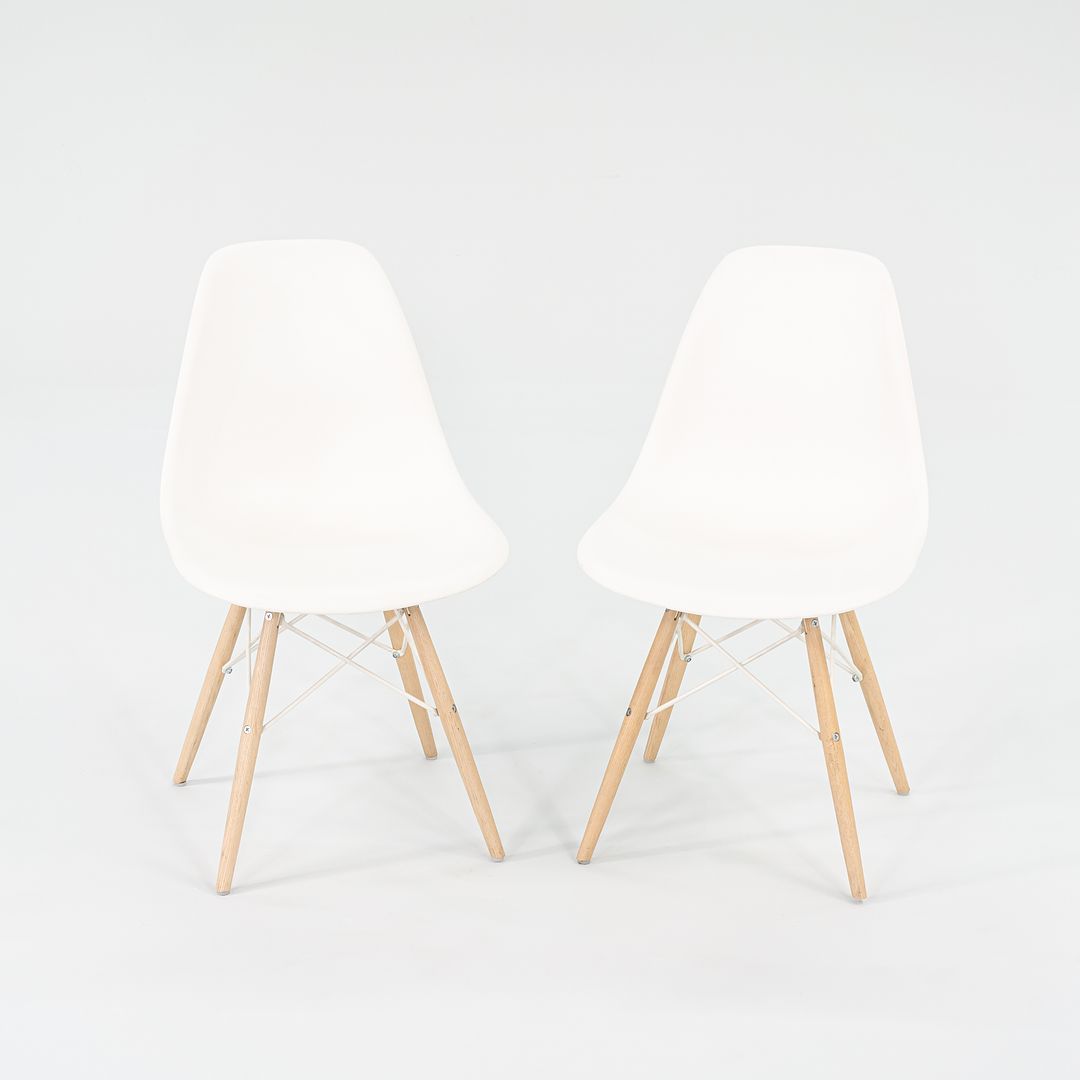 DSW Side Chair with Dowel Base