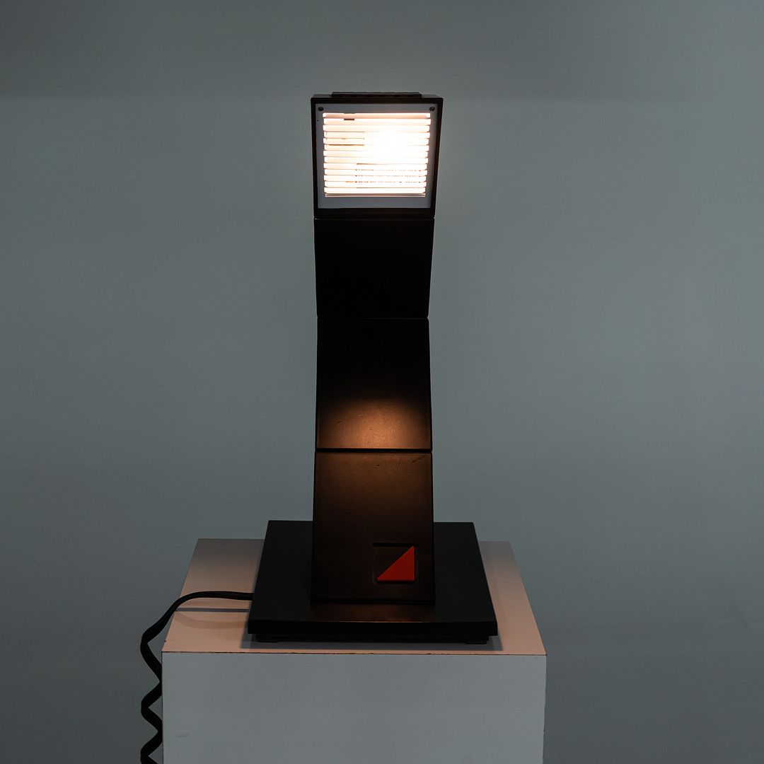 Zig Zag Table Lamp
