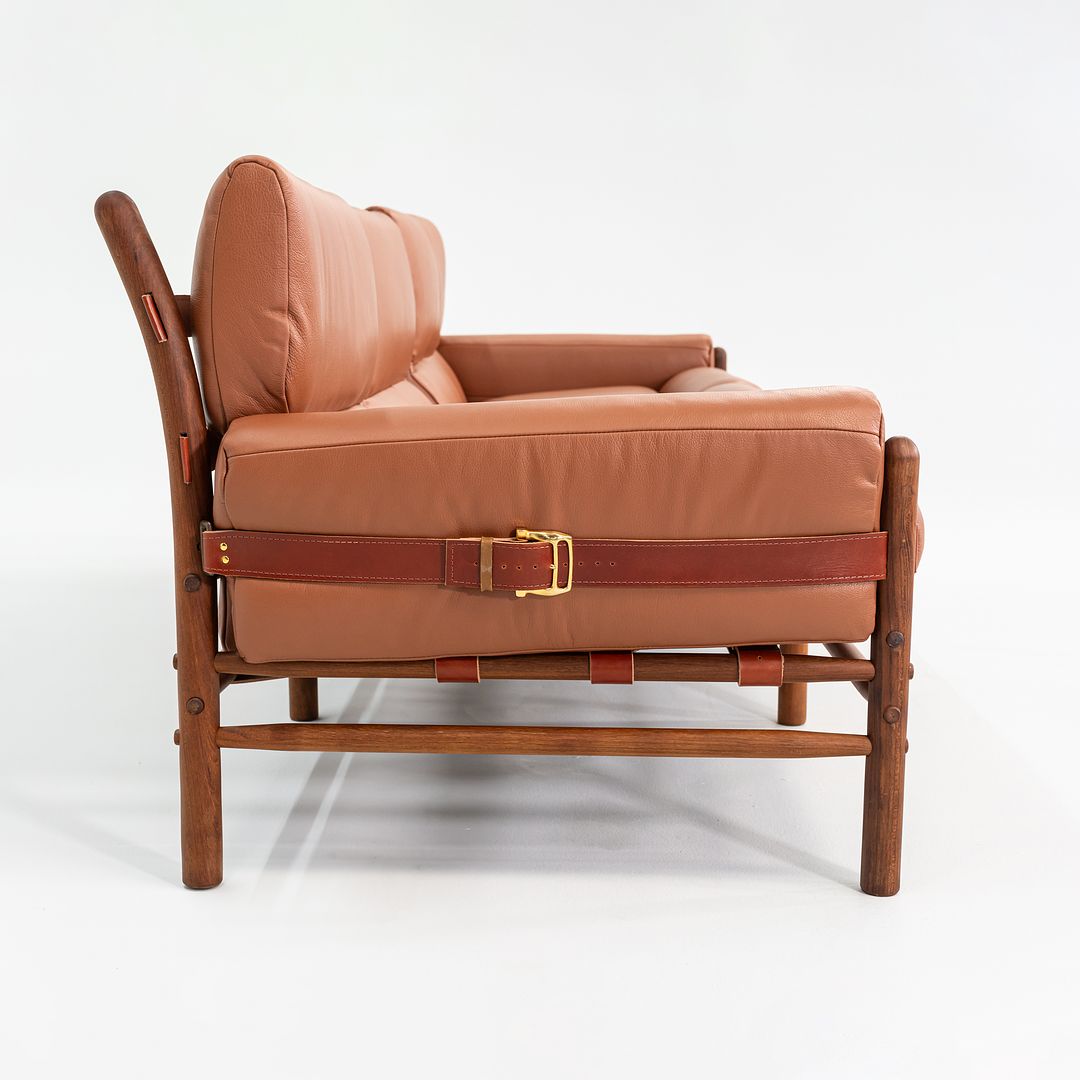 Kontiki Sofa